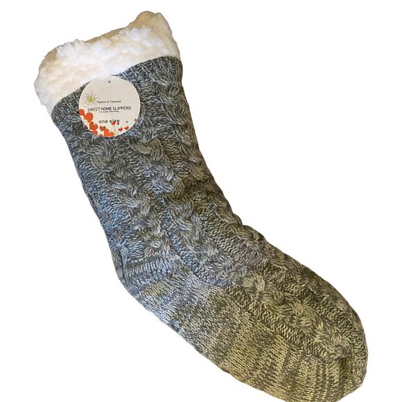 Sherpa Gray Knit Sherpa Non Slip Socks One Size - Picture 1 of 2